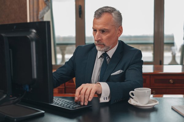 Choisir le meilleur pms hôtelier pour maximiser vos revenus